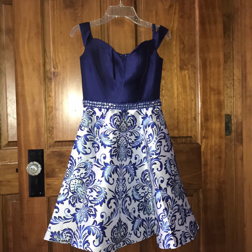 Short prom dress